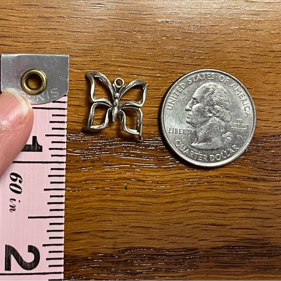 Vintage Small Sterling Silver Butterfly Charm - Picture 2 of 5